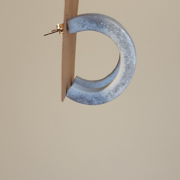 Silver glitter clay hoop earrings - Picture 9 of 10